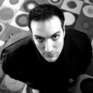 Need To Feel Loved (Extended Mix) Download Free